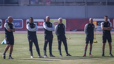 كولر يجتمع بجهازه المعاون في الأهلي