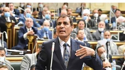 عبد العليم داود يهاجم الحكومة: 80 %  من الشعب 