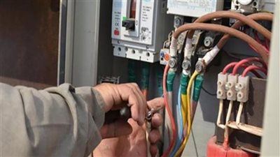 ضبط هارب من حكم نفقة وسرقة تيار كهربائي