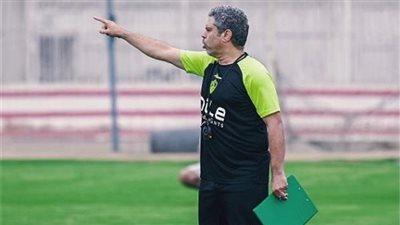معتمد جمال يطالب لاعبى الزمالك بالفوز على أم صلال القطري