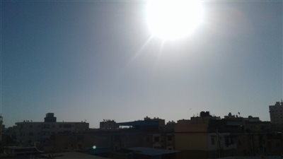 طقس دافئ على مدن ومراكز البحيرة