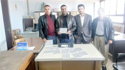 ضبط كروت شحن بـ 70 ألف جنيه في السوق السوداء بأسيوط  