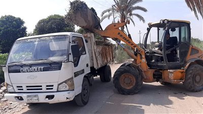 تكثيف حملات النظافة ورفع المخلفات بمركز أبشواي في الفيوم 