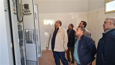 رئيسا مياه الشرب والهيئة القومية بسوهاج يتفقدان محطة معالجة صرف صحى المنشاة 