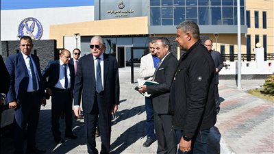 محافظ جنوب سيناء يتفقد مبنى الرصد الأمني الموحد بشرم الشيخ 
