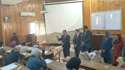 رئيس جامعة جنوب الوادى يتفقد عدد من المشروعات الجارى تفقدها بفرع الجامعة بالغردقة