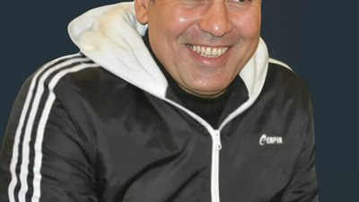 مصري يفوز بجائزة مهرجان البورتريه الدولي في رومانيا