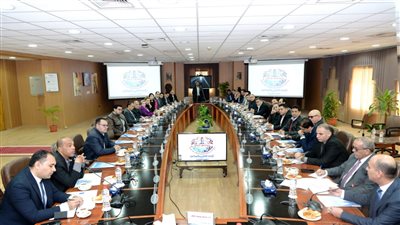 جامعة المنصورة تناقش مساهمة البحث العلمي فى حل مشكلات الصناعة 