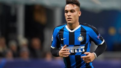 مارتينيز يقود تشكيل إنتر ميلان المتوقع أمام لاتسيو في السوبر الإيطالي 