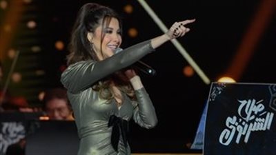 نانسي عجرم تخطف الأنظار في حفل ليلة صلاح الشرنوبي| سعر صادم للفستان 