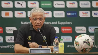 بسبب المغرب.. تنزانيا تقيل المدرب الجزائري عادل عمروش