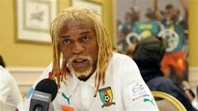 سونج يُلمح لرحيله عن الكاميرون بعد الخسارة من السنغال