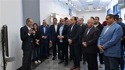 رئيس الوزراء يتفقد عددًا من المشروعات الخدمية والتنموية في أسوان