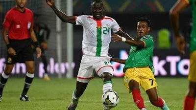 شاهد بالفيديو.. هدف تقدم بوركينا فاسو على الجزائر