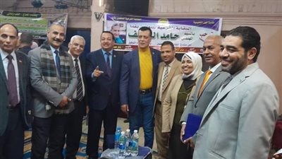 نقابة المعلمين بقنا تكرم وكيل وزارة التربية والتعليم 