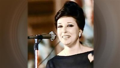 من هي نجاة قبل ظهورها في حفل جوائز joy awards