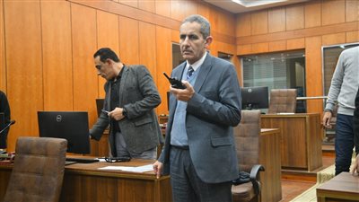 محافظ الغربية يتابع رفع الإشغالات ومواعيد الغلق الشتوية 