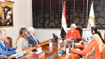 فؤاد: وزارة البيئة حريصة على تهيئة المناخ المناسب للمستثمرين