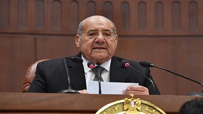 عبدالرزاق يفتتح أعمال الجلسة العامة للشيوخ