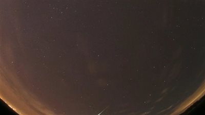  سقوط نيزك ناري فوق ألمانيا يثير الرهبة