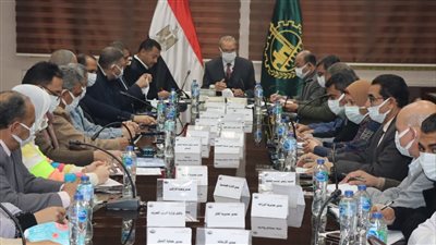 محافظ القليوبية يترأس اجتماع استعدادات تنفيذ الموجة 22 لإزالة التعديات