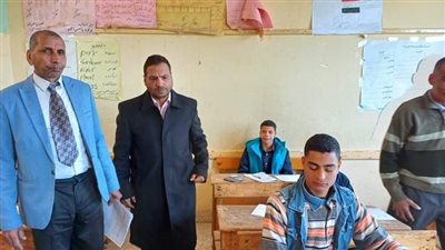 طلاب الشهادة الإعدادية بمدارس ابوتشت يؤدون امتحان مادة العلوم