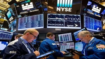 مؤشر سوق الأسهم الأمريكية الرئيسي يدخل رسميًا في سوق صاعدة