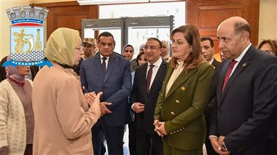 وزيرة التخطيط تتفقد مشاريع عروس البحر المتوسط 