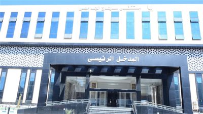 طوارئ مستشفى سوهاج الجامعى تستقبل 164 حالة مرضية حتي الآن