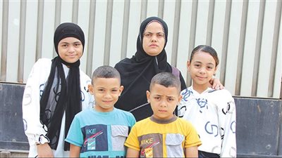 الأيتام الأربعة فى انتظار الأمل 