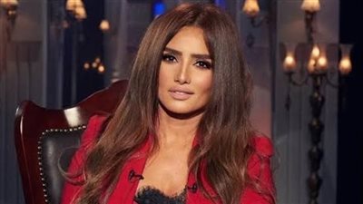 زينة ترد على مروجي الشائعات بعد تجسيدها حبيبة العوضي في 