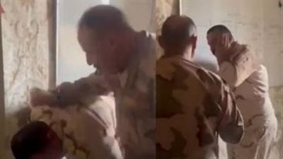 بالفيديو.. ضابط عراقي يصفع عقيدًا على وجهه.. والأخير ينهمر بالبكاء 