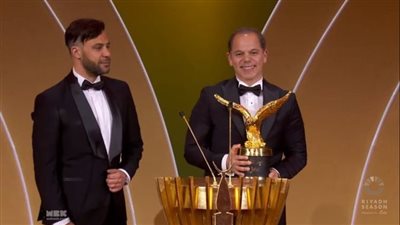 رامي إمام يشكر الزعيم ووالدته: كنتم وما زلتم السند الحقيقي لنا في الحياة