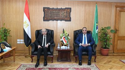 محافظ الفيوم يستقبل وزير التربية والتعليم      