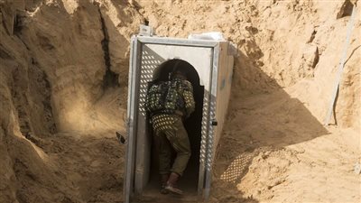 نفق سري لحماس يثير الغضب الإسرائيلي بسبب الرهائن 