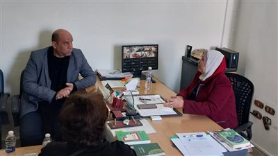 وزارة العمل تبحث التعاون مع  