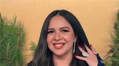 هاني البحيري: صممت جمبسوت إيمي خلال أيام والمخمل عكس رشاقتها بحفل joy awards 