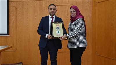 جامعة الفيوم تشارك بملف متكامل فى مسابقة أفضل جامعة صديقة للبيئة 