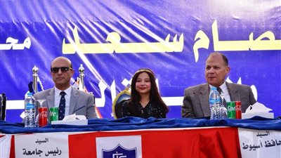 رئيس جامعة أسيوط يشيد بالنهضة التعليمية التي تشهدها المحافظة