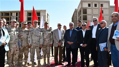 وزير التعليم العالى ومحافظ جنوب سيناء  يتفقدان الأعمال الإنشائية بجامعة السويس 
