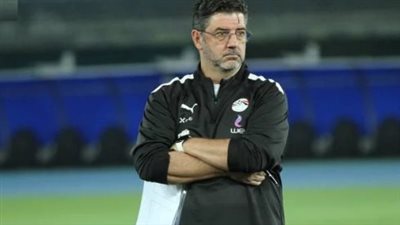 شبانة: أزمة منتخب مصر في روي فيتوريا