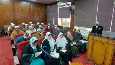  إستمرار فعاليات دورة اللغة العربية لـ50 إمامًا بالفيوم  
