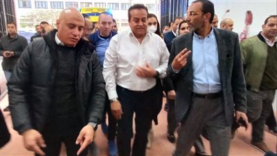 وزير الصحة ونائب محافظ البحيرة يتفقدان مركز أورام دمنهور