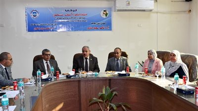 رئيس جامعة القناة يشهد أول اجتماع لمجلس معهد الدراسات الأفروآسيوية