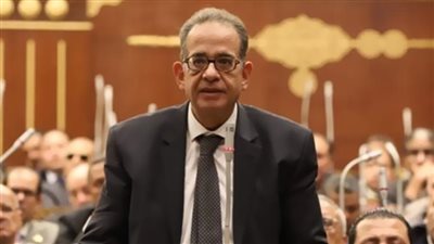 طارق عبد العزيز يهنئ الشرطة بعيدها: وفرت للمصريين أهم سلعة 