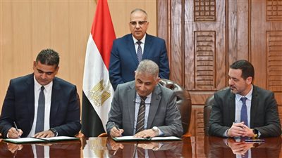 توقيع مذكرة تعاون بين وزارة الري وشركتي السويدي وروبيكون واتر استراليا