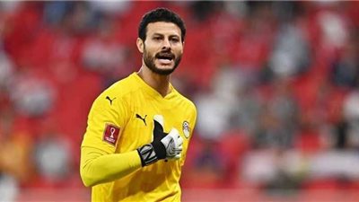 طبيب منتخب مصر يفجر مفاجأة مدوية بشأن مشاركة محمد الشناوي بأمم أفريقيا