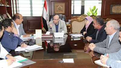 إيجاد الحلول الفنية المناسبة لمشكلة توصيل خدمة الغاز لأحد المنازل بقرية بدهل