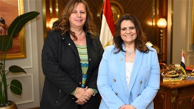 إشادة بتجربة المركز المصري الألماني لوزارة الهجرة لدعم الشباب وحمايتهم