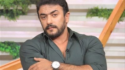 التصوير والجيم.. أحمد العوضي يكشف تفاصيل تعرضه لأزمة صحية (فيديو)